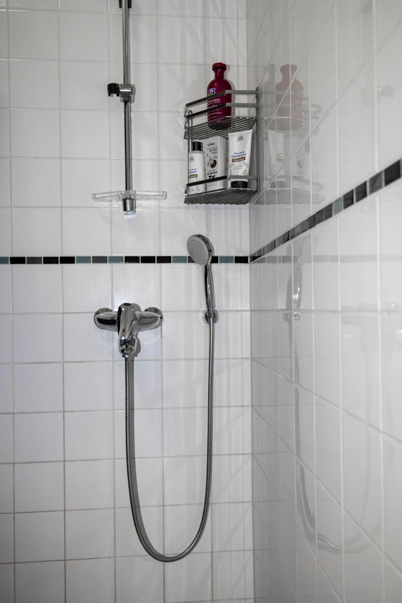 Design In The Heart Of Punavuori Huoneisto *