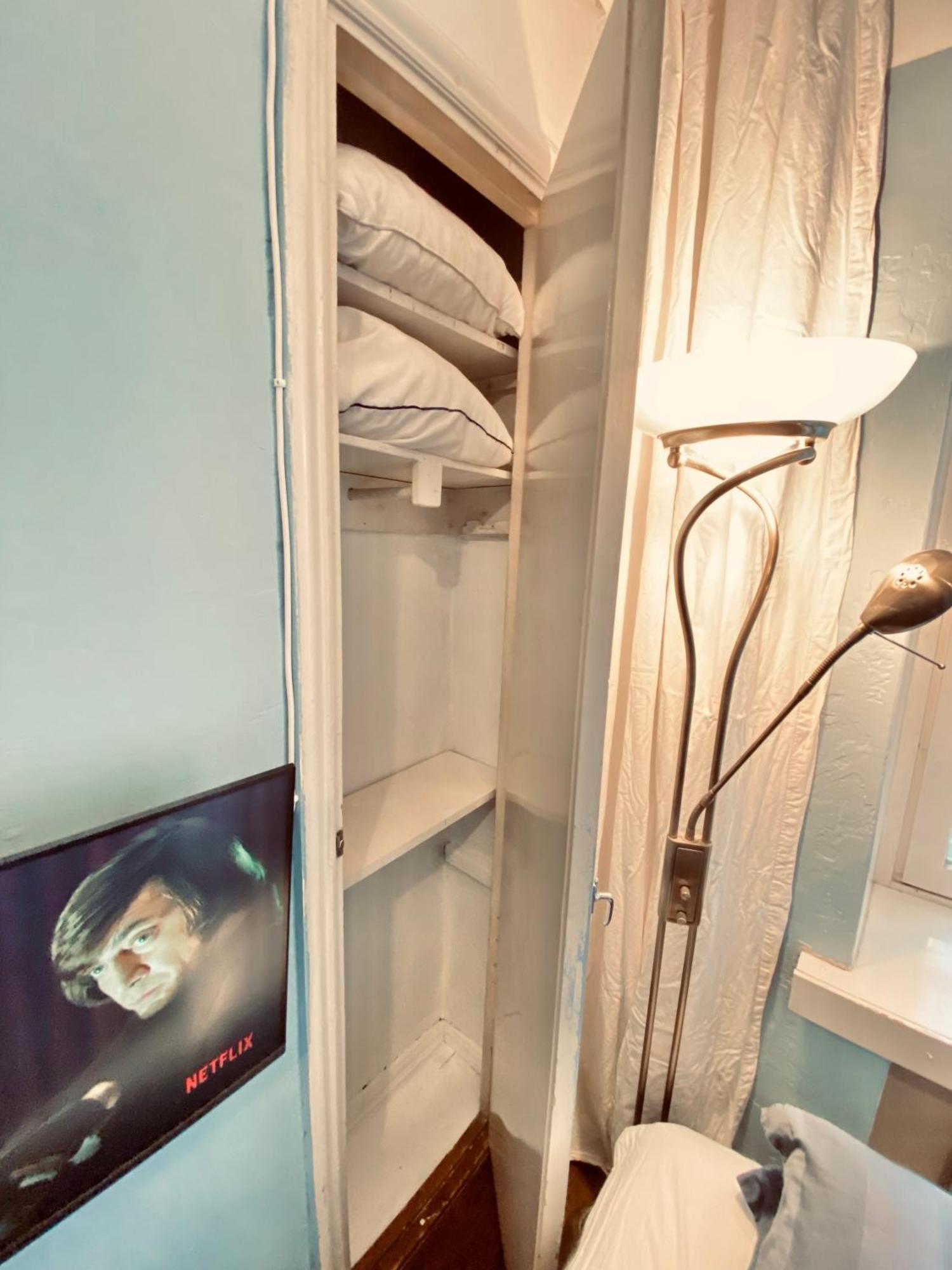 Private And Bathroom In The Center Kotimajoitukset Helsinki
