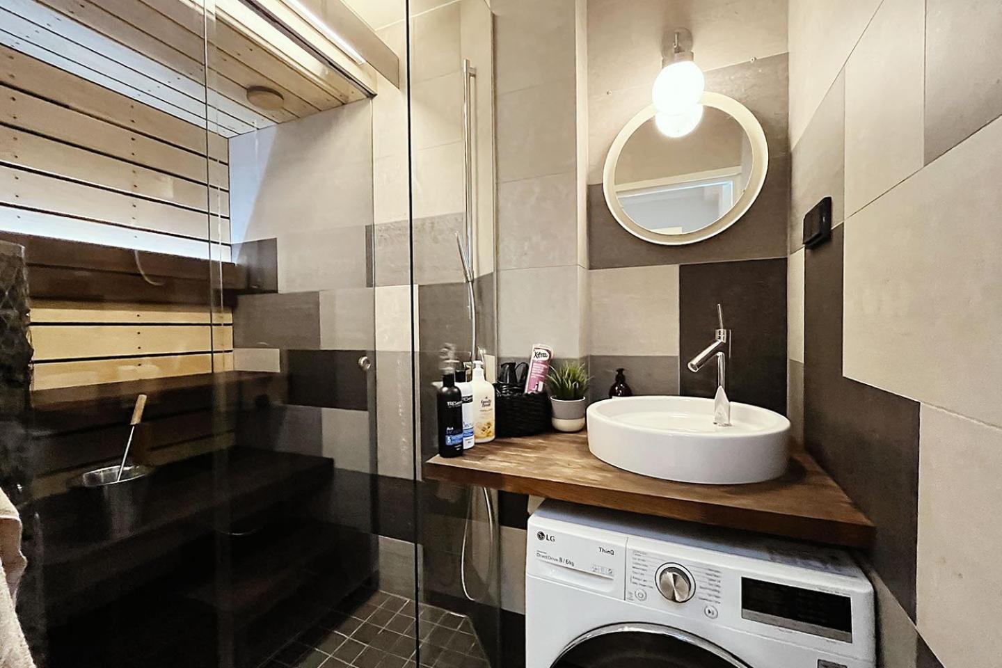 Unique & Scandinavian - Sauna, Center, Metro *