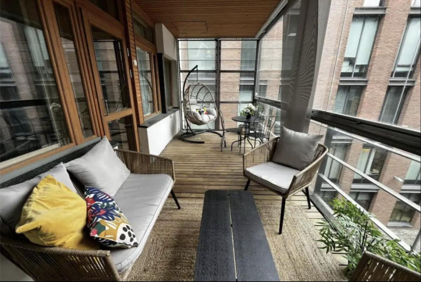 Huoneisto 2ndhomes Stylish 1br With Balcony And Sauna In Kamppi Center