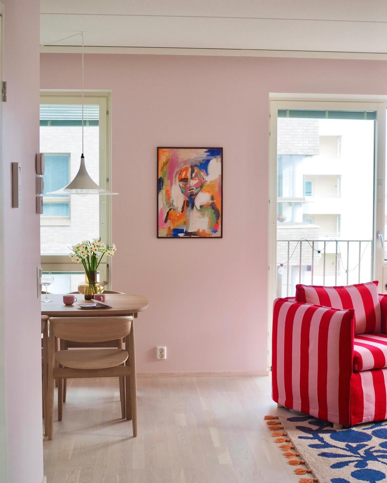 Huoneisto Candy-colored Two-room With Sweet Views *