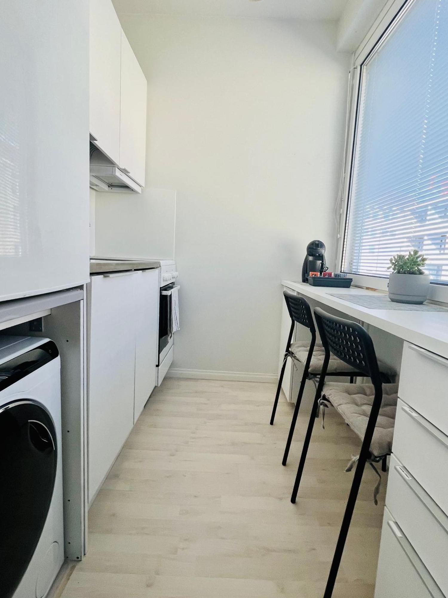 Modern Urban Tranquil, Great Location And Transport Connections Huoneisto Helsinki