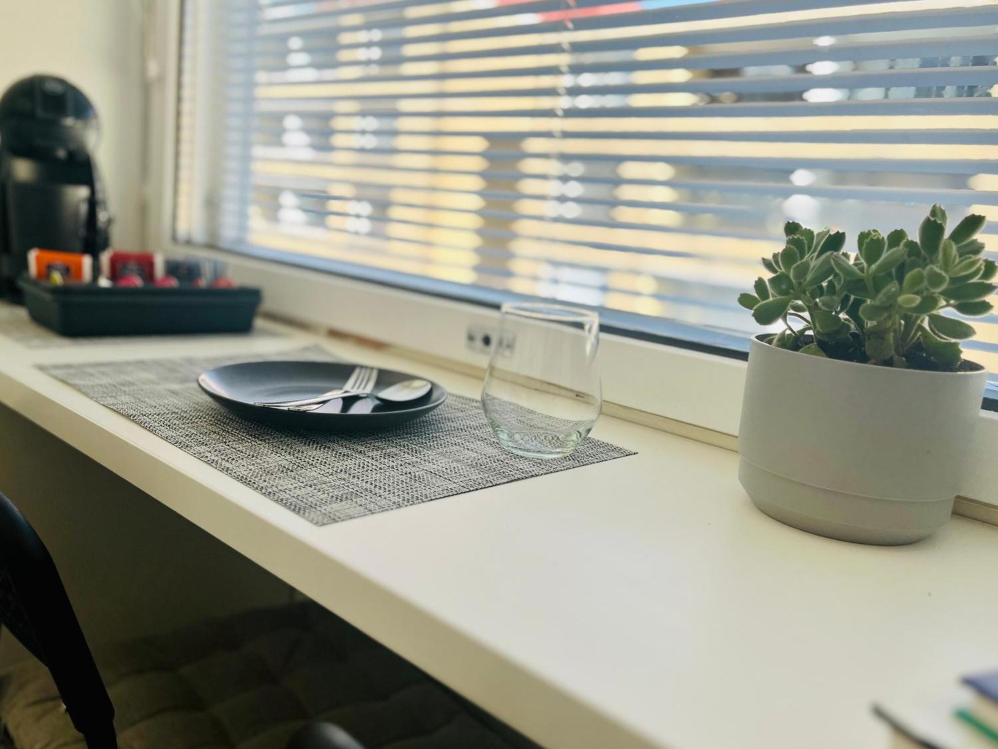 Modern Urban Tranquil, Great Location And Transport Connections Huoneisto Helsinki