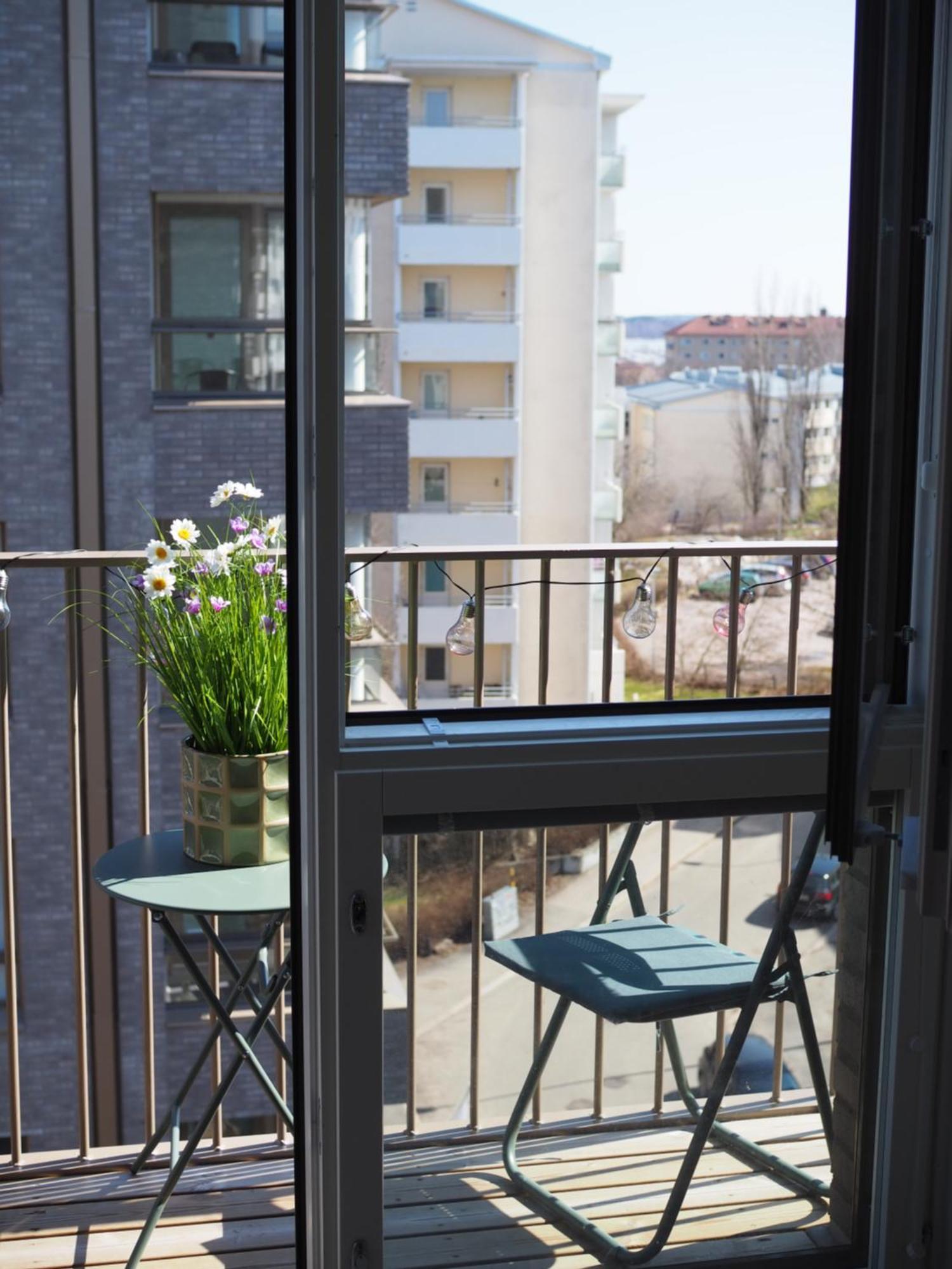 Huoneisto Candy-colored Two-room With Sweet Views