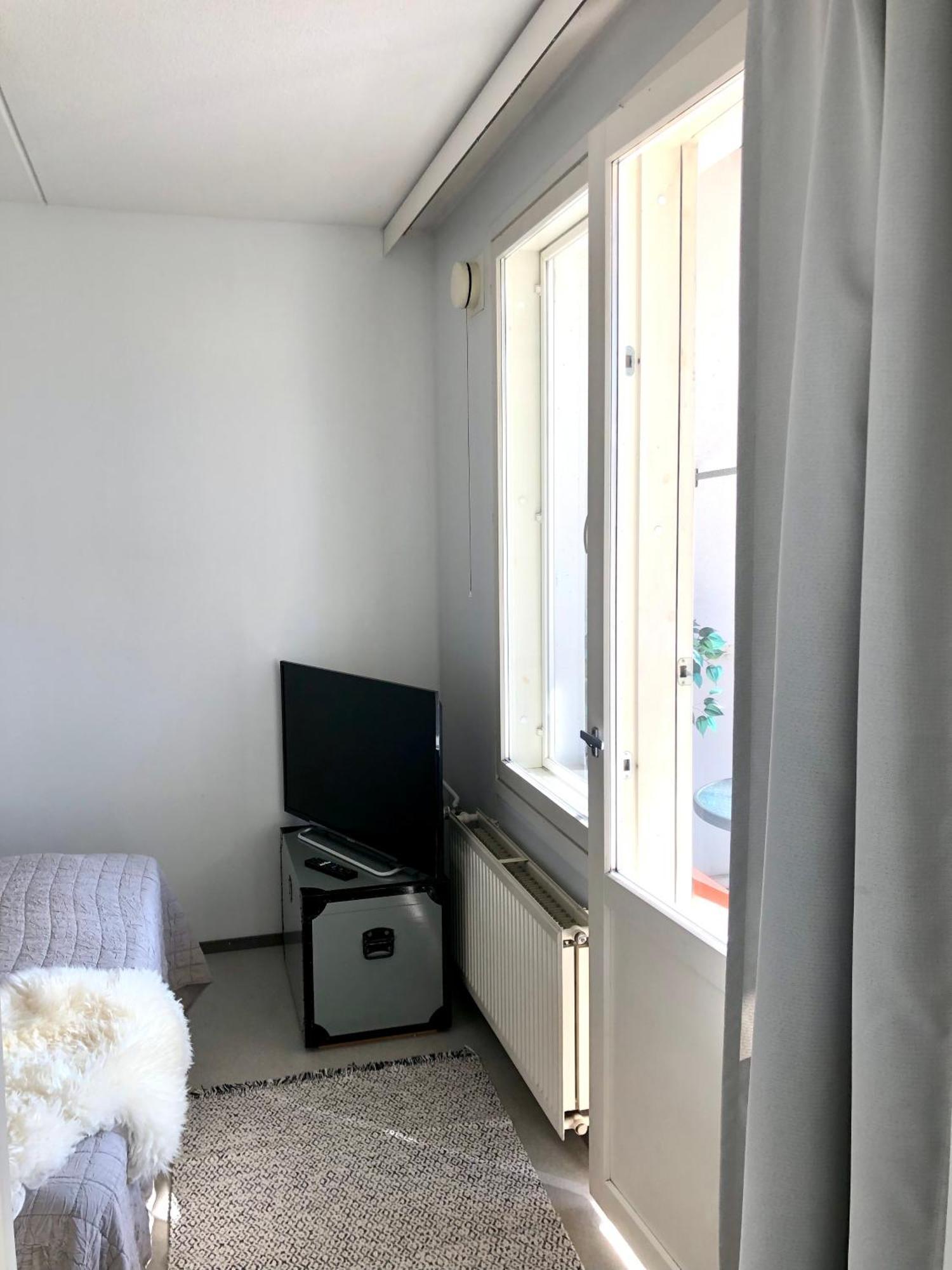 Top Floor One Bedroom With Balcony Huoneisto Helsinki