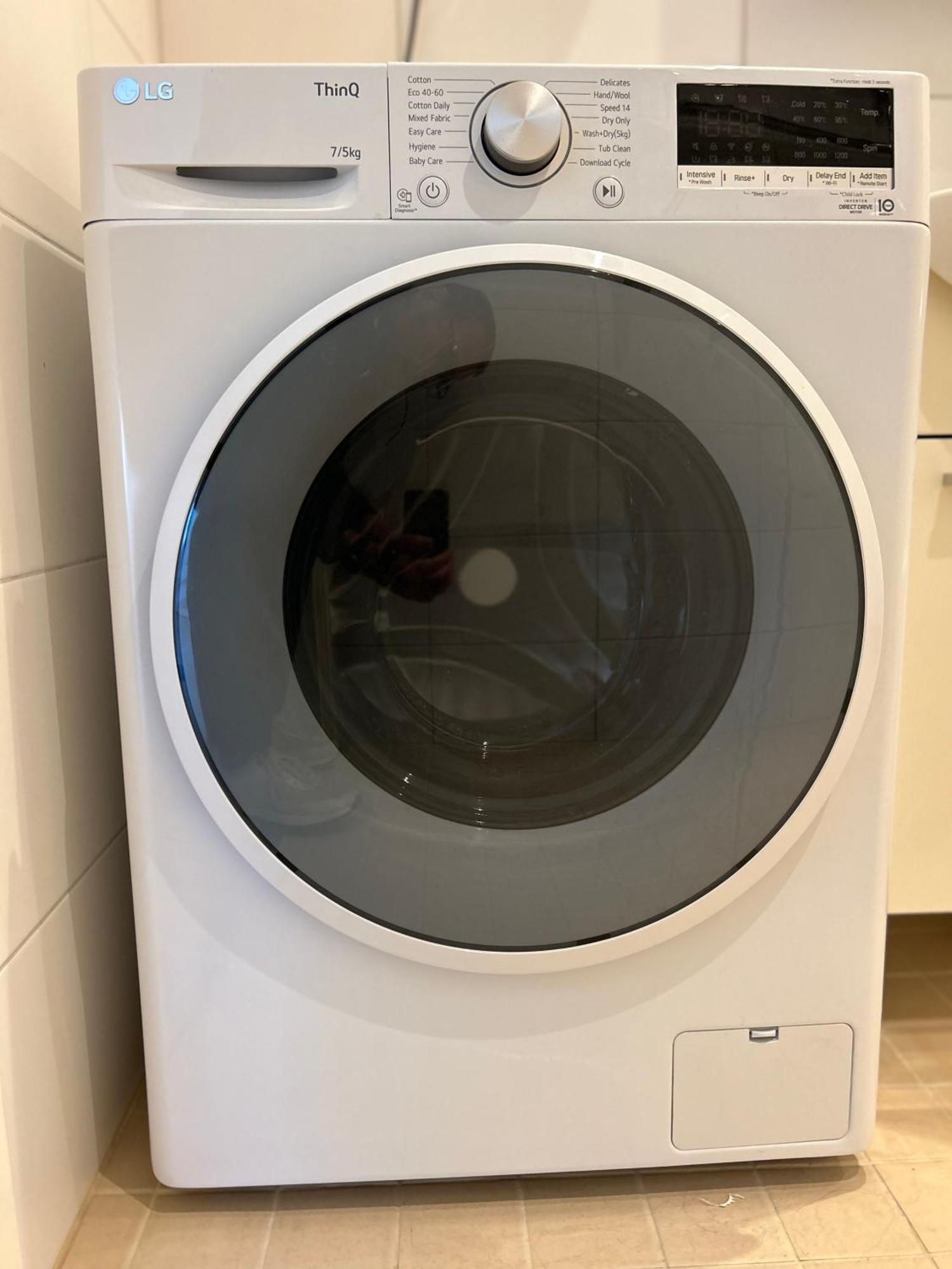 Huoneisto Tilava Yksioe 35,5 M2 Merenrannalla Helsinki