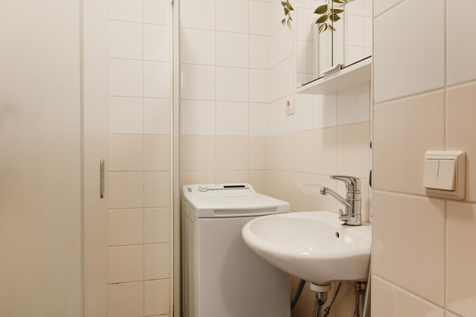 Huoneisto Nordstay - Bright In The Heart Of Self Check-in *