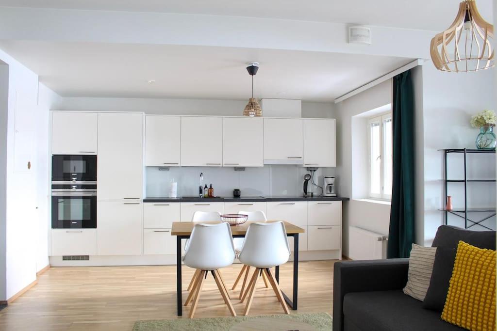 In Konepaja With Private Sauna And A Large Balcony * Helsinki