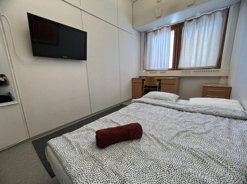 Office House Services 219 *
