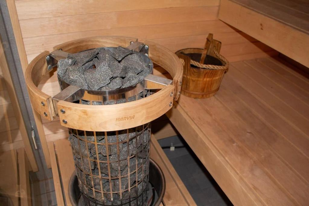 In Konepaja With Private Sauna And A Large Balcony Helsinki