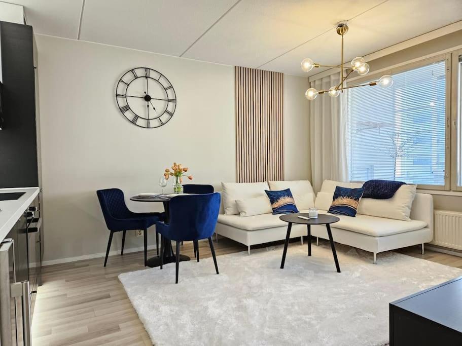 Luxcityhome 300m Metro With Glass Balcony *