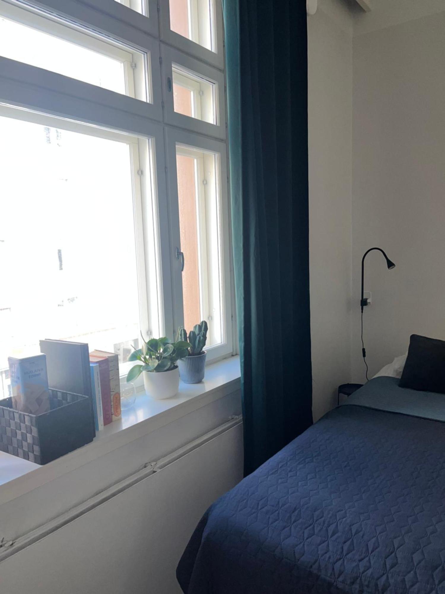 Huoneisto Modern Equipped In Vibrant Kallio, Near Transit & Dining Spots Helsinki