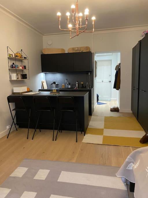 Huoneisto Cozy In Ullanlinna With Location