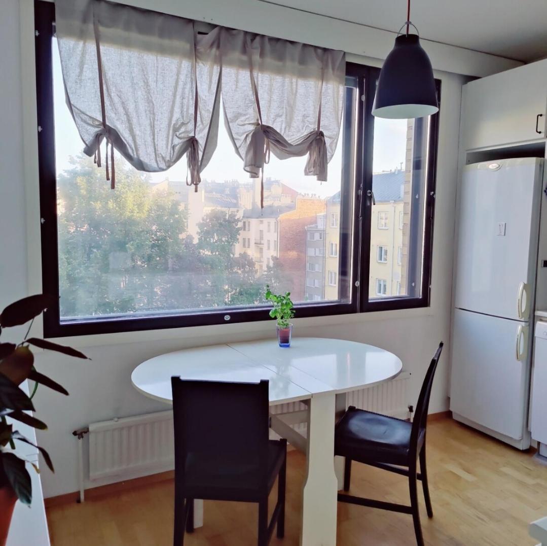 Spacious In Kallio Huoneisto Helsinki