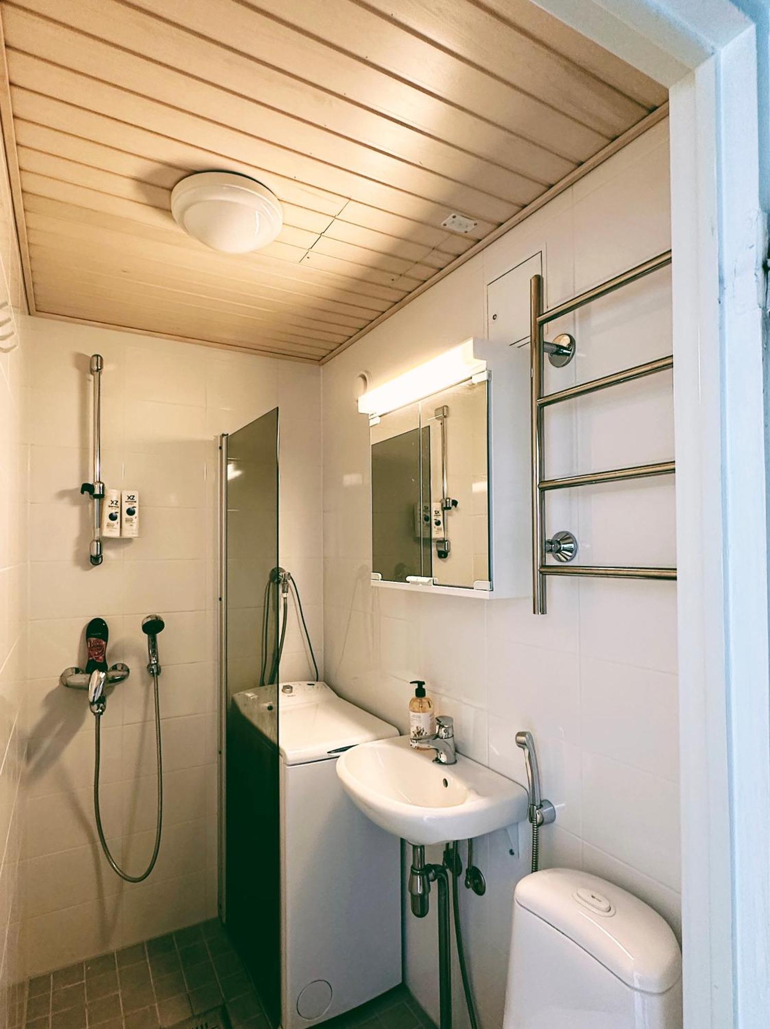 Cozy Flat Next To Tram And Bus Stations Huoneisto