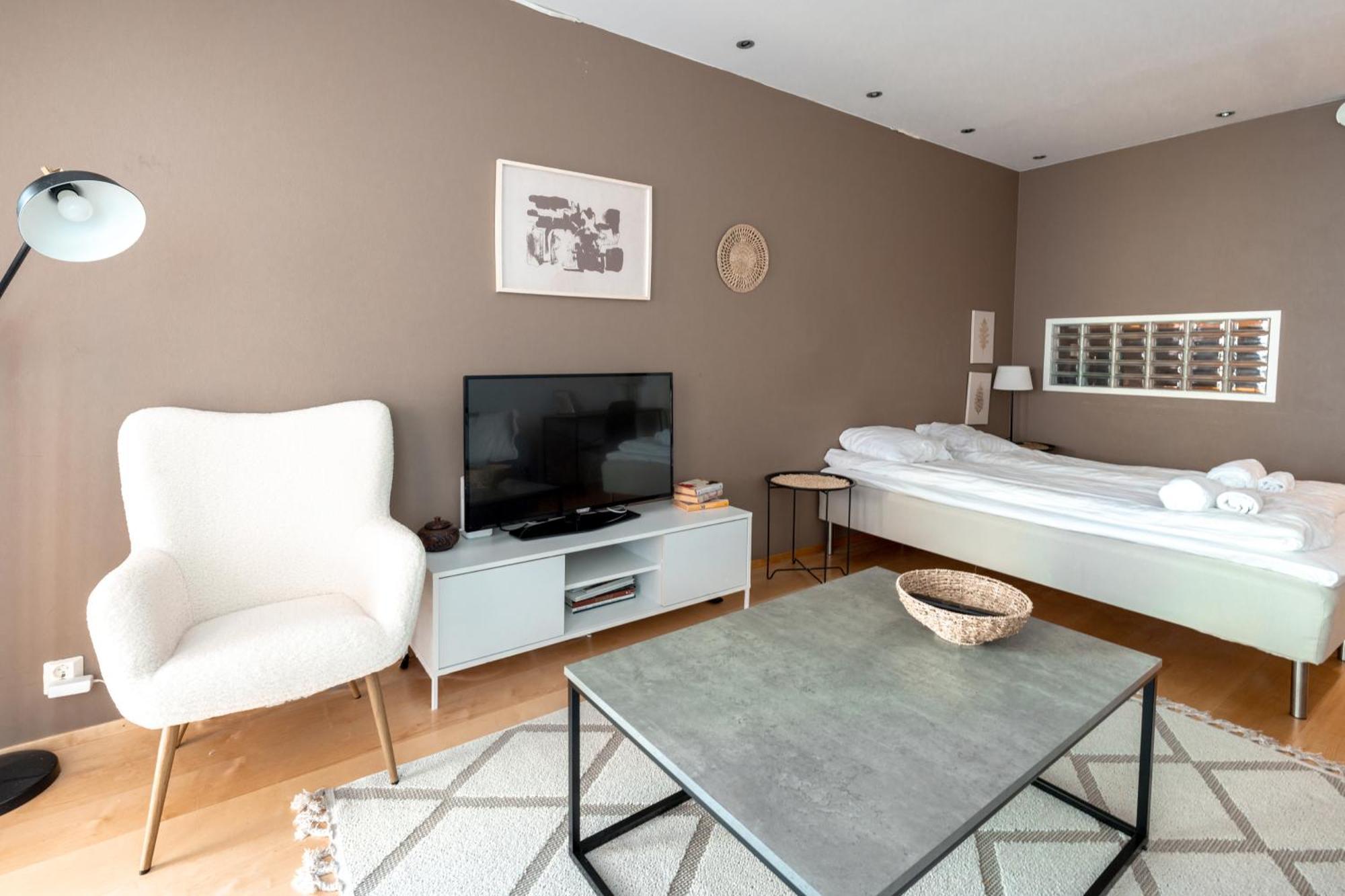 2ndhomes Kamppi Center With Balcony & Sauna * Helsinki