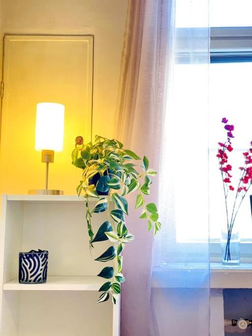 Self Check-in Cozy Studio Near Kamppi Metro, Hietaranta Beach! *