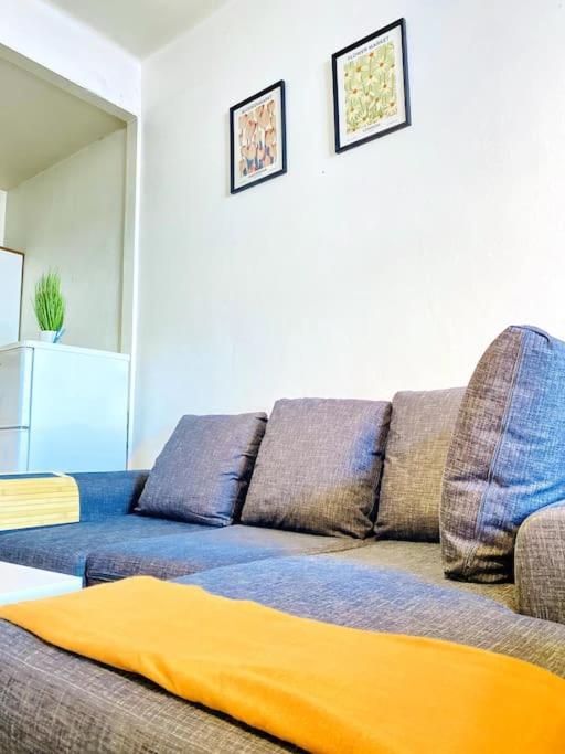Self Check-in Cozy Studio Near Kamppi Metro, Hietaranta Beach! Huoneisto