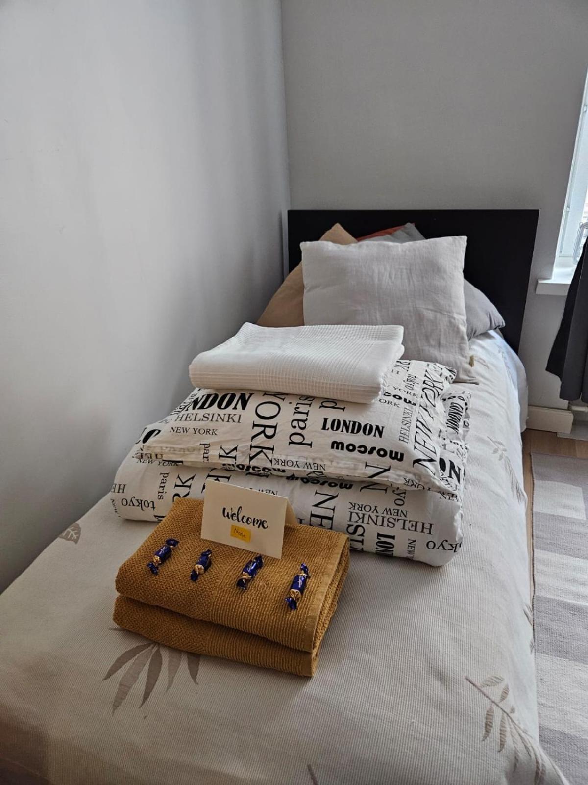 Cozy In Ullanlinna With Location Huoneisto Helsinki