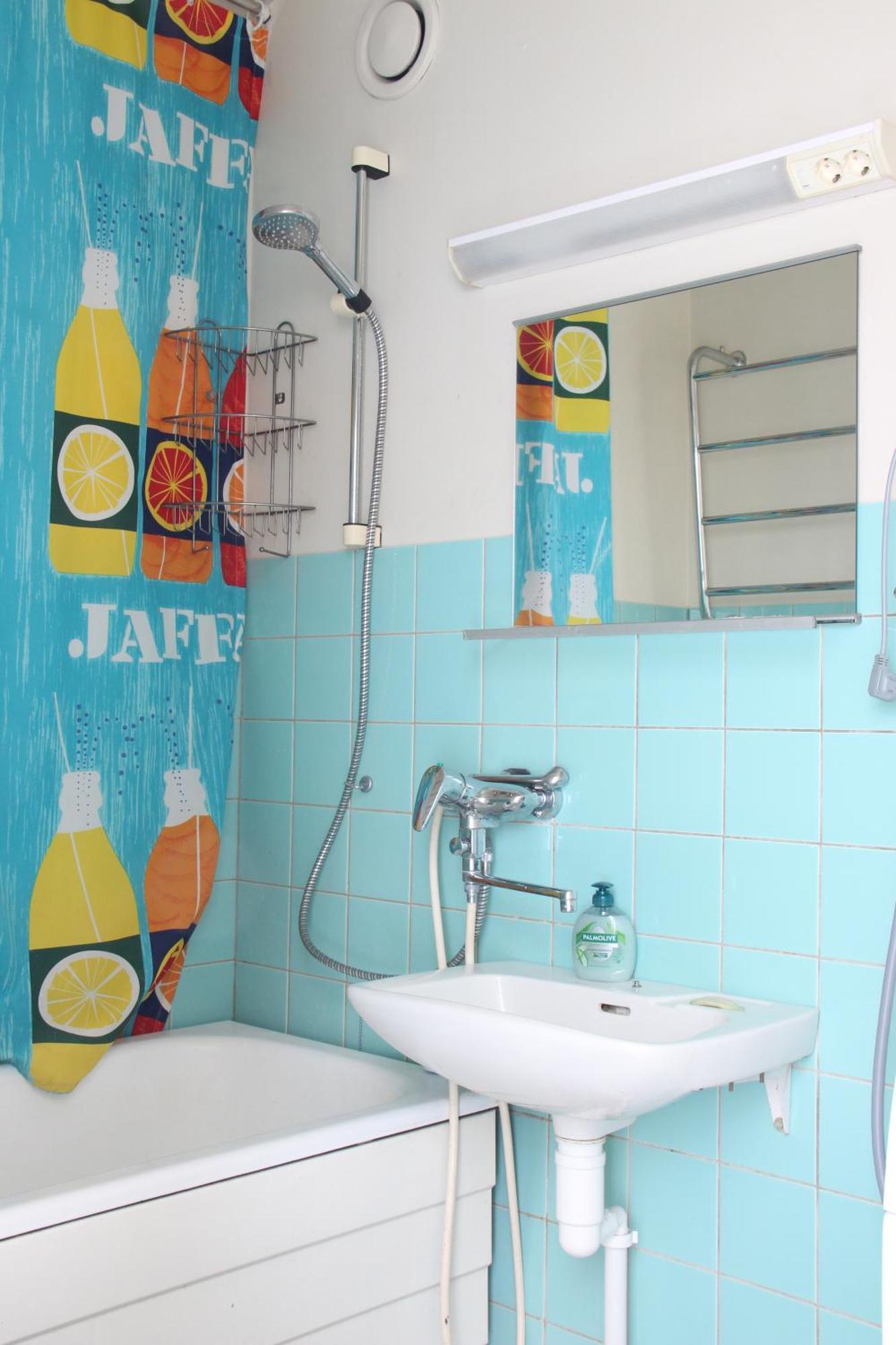 Huoneisto Pasila Studio, Near Expo Center