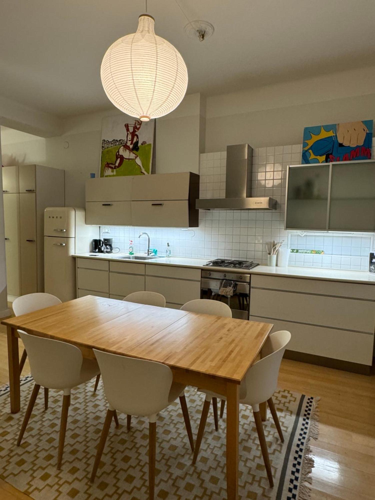 In Helsinki, Etu-toeoeloe Huoneisto Helsinki