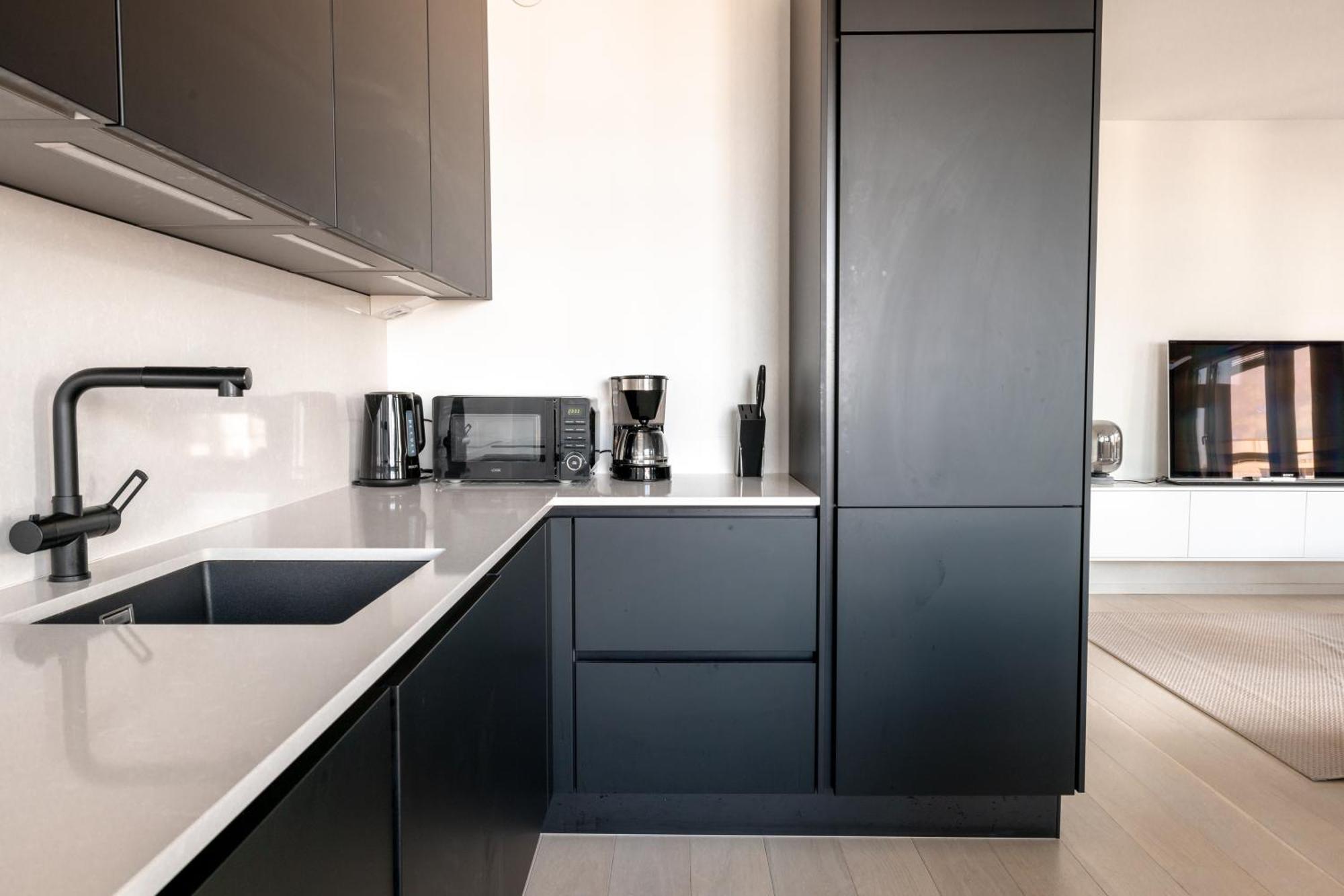 Huoneisto 2ndhomes Glorious 1br With Sauna In Kamppi Center *