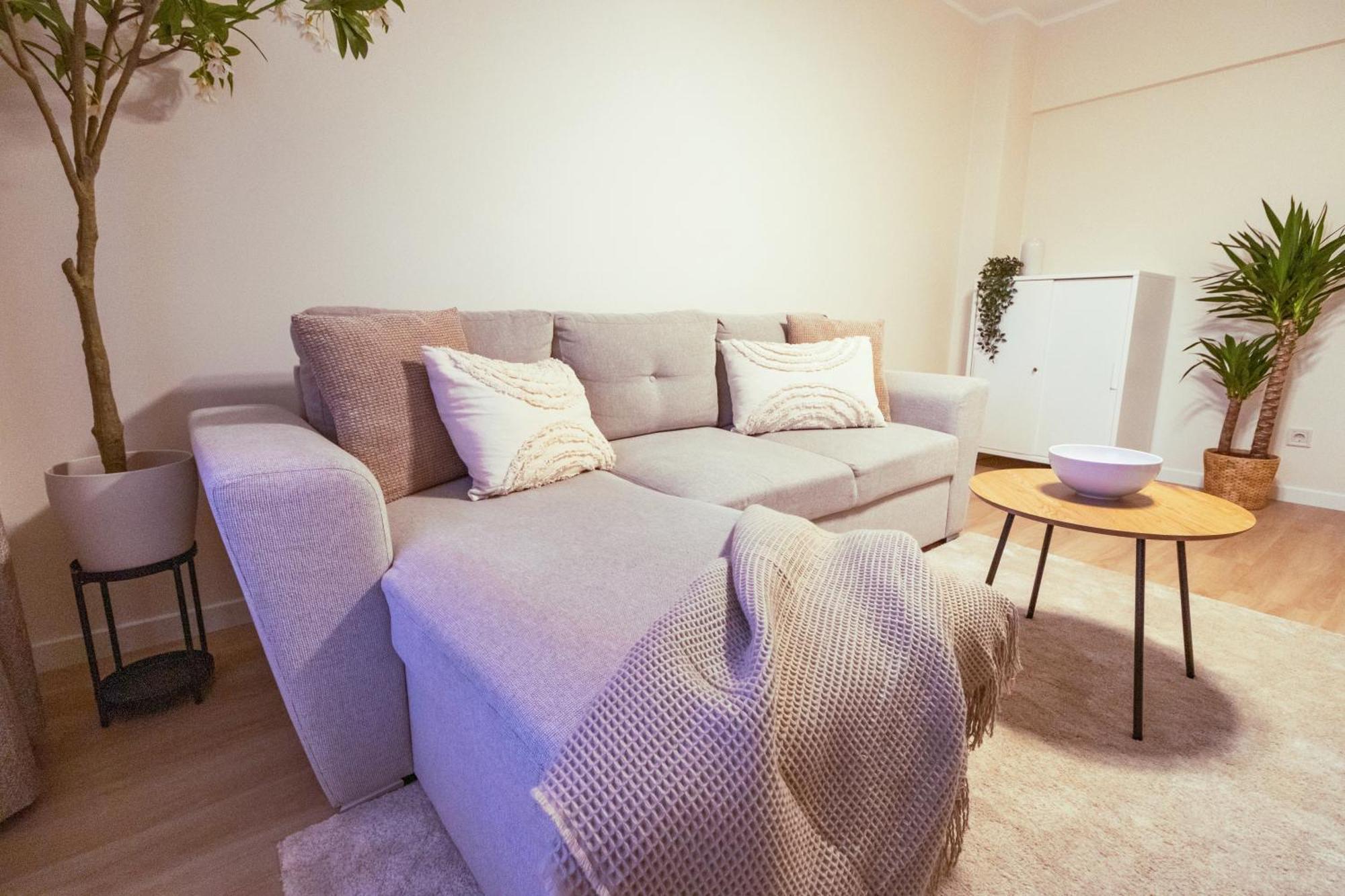 Brand New Rustic Boho Retreat Huoneisto *