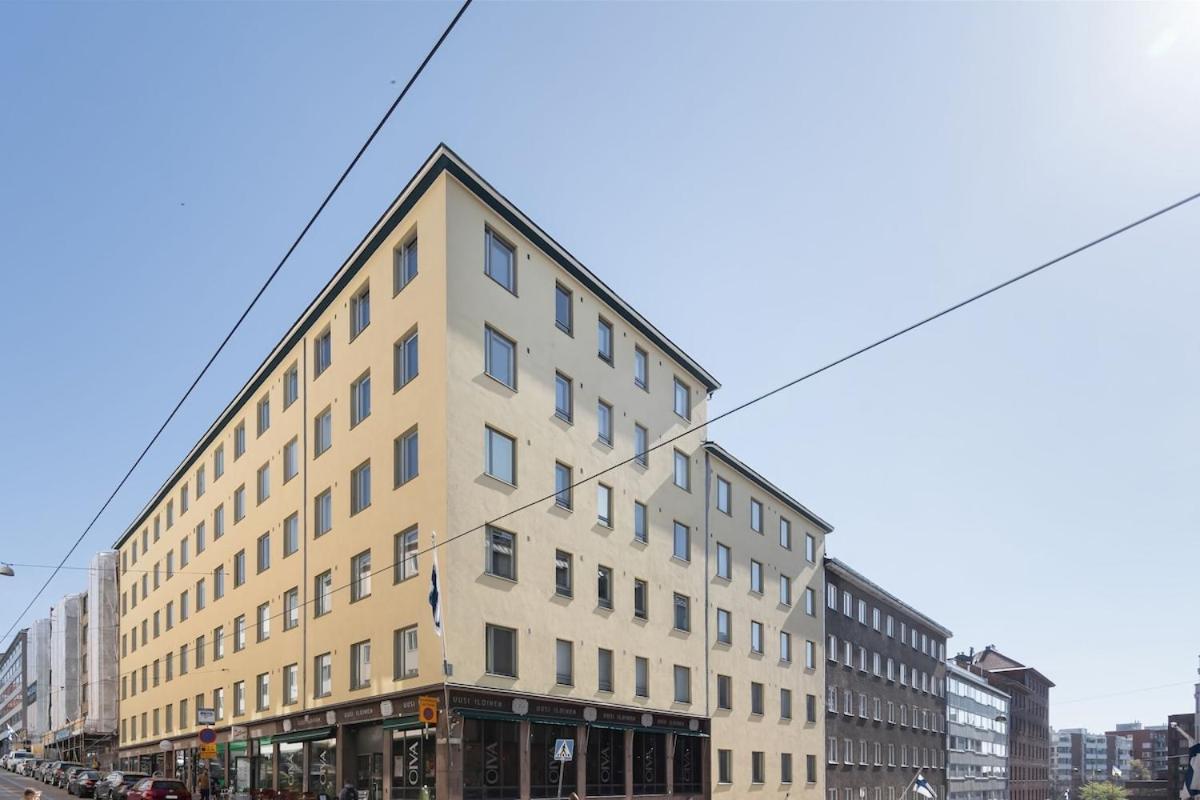 Great Location & Transport Connections With All Amenities 1-8 People Free Continental Breakfast Wifi Coffee &Tea *