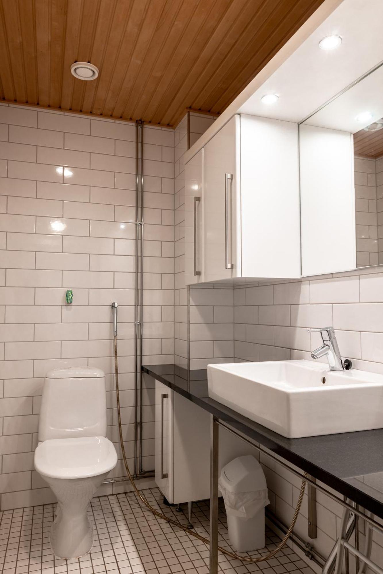 2ndhomes Luxurious 2br With Rooftop Terrace & Sauna In Kamppi Center Huoneisto