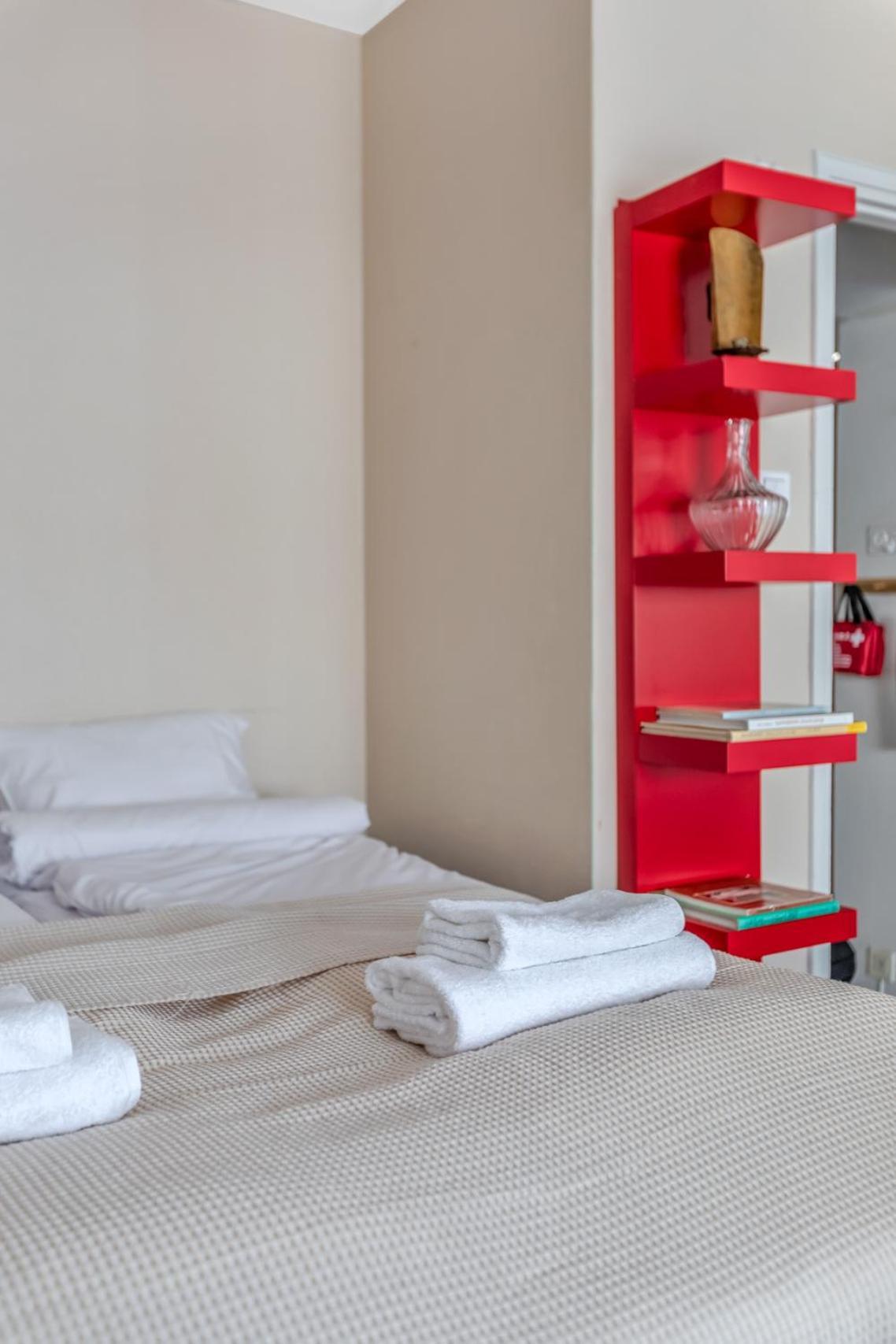 Vibrant And Central W Netflix, Wifi, 200M Tram And Bus Huoneisto *