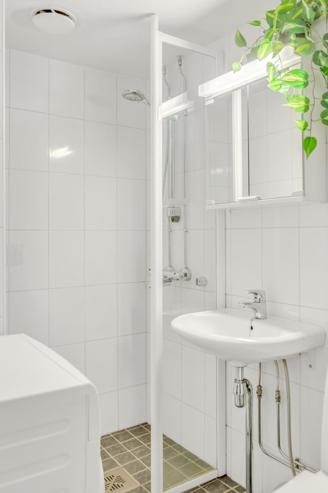 Vibrant And Central W Netflix, Wifi, 200M Tram And Bus