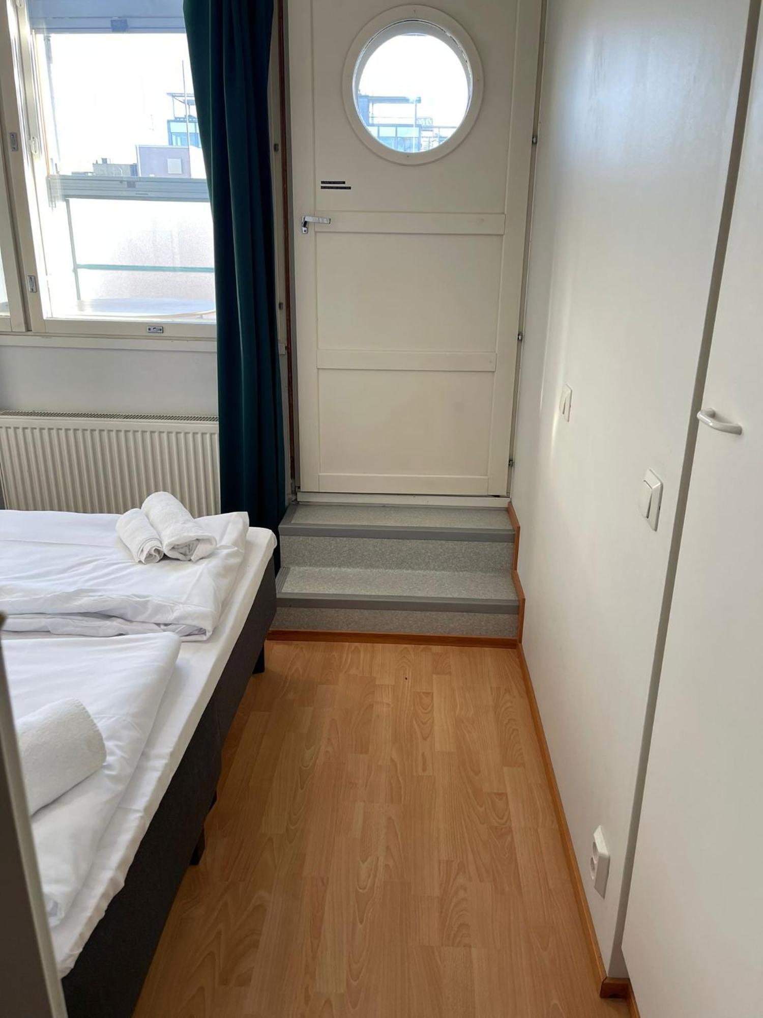Huoneisto 3 Bedroom With Sauna And Balcony Helsinki