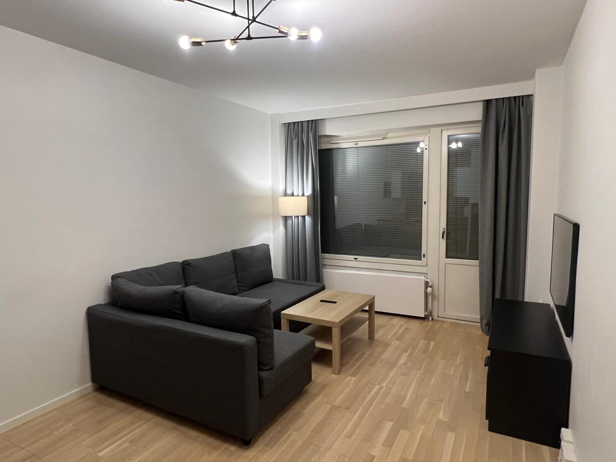 Huoneisto Modern 45m^2 Ullanlinna Helsinki
