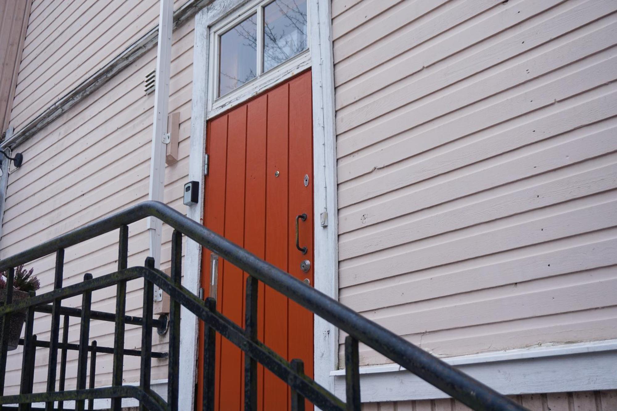Huoneisto Wooden House With Shared Garden Helsinki
