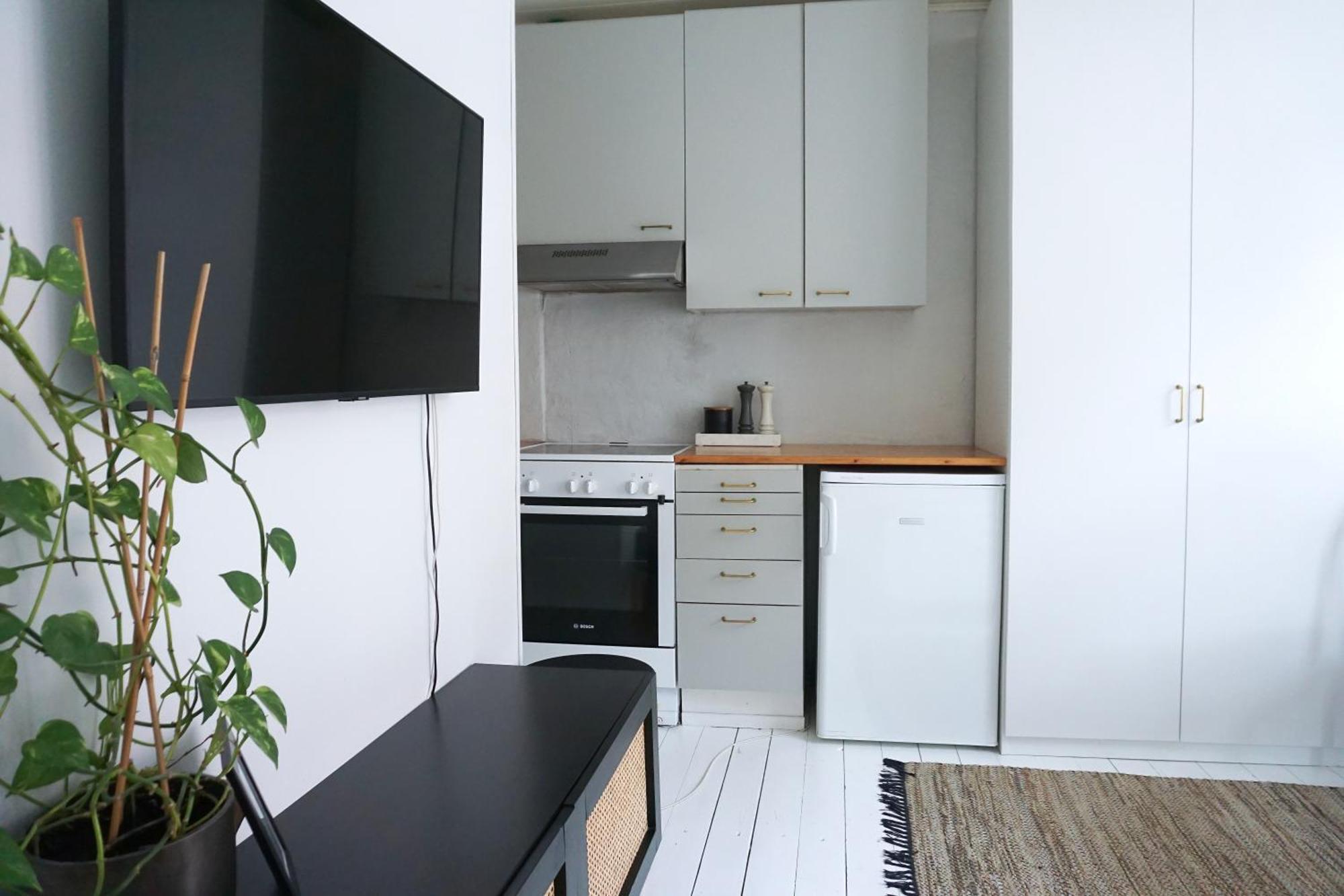 Wooden House With Shared Garden Helsinki