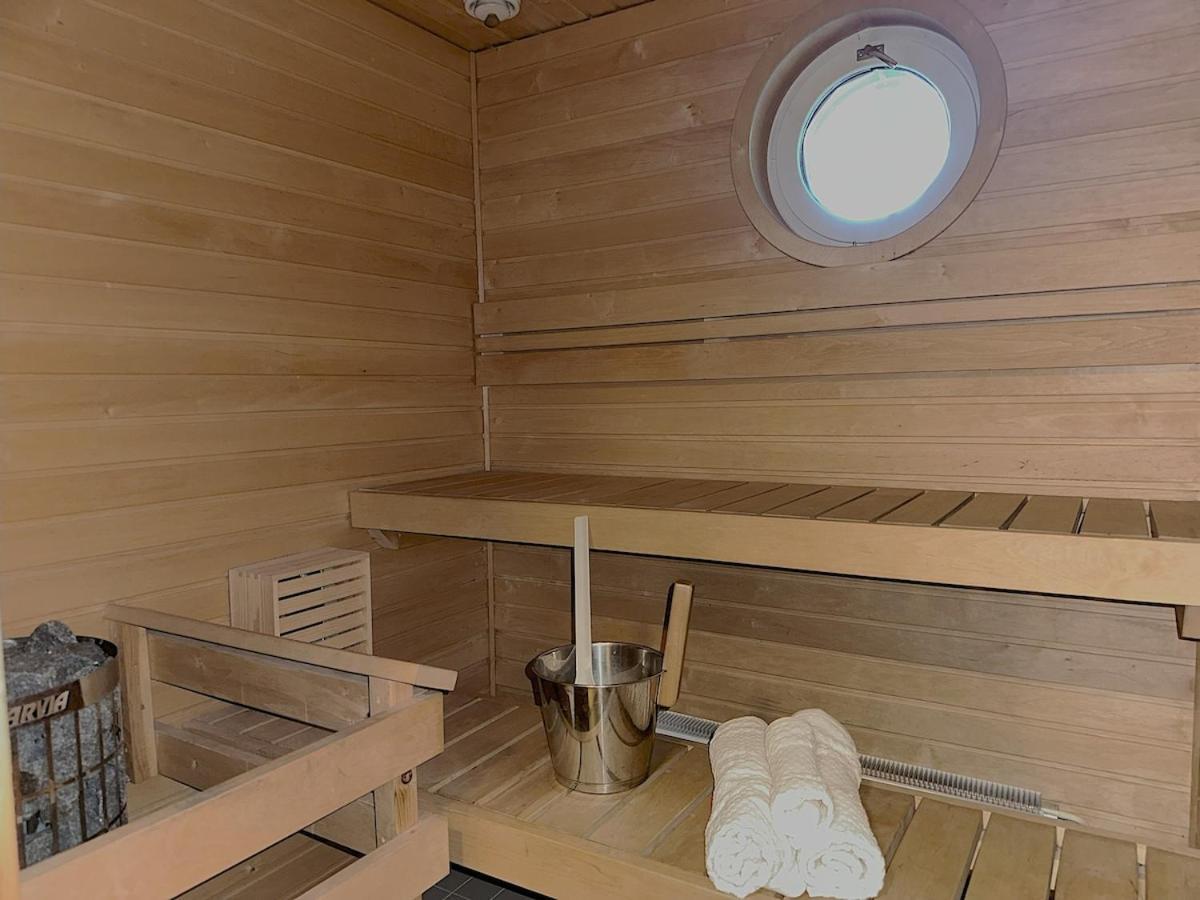 Huoneisto 3br W Balconies And Private Sauna