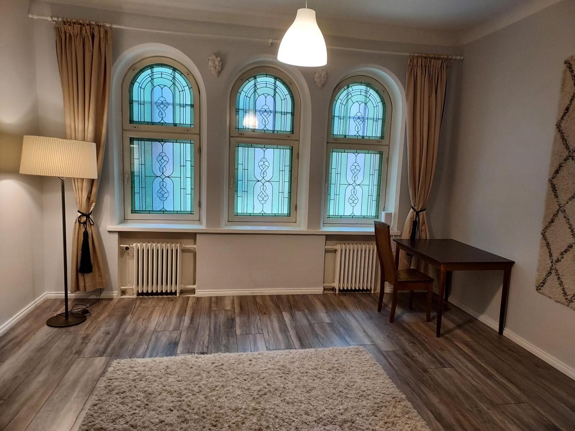 Huoneisto Quiet In The Center 76 M2 *