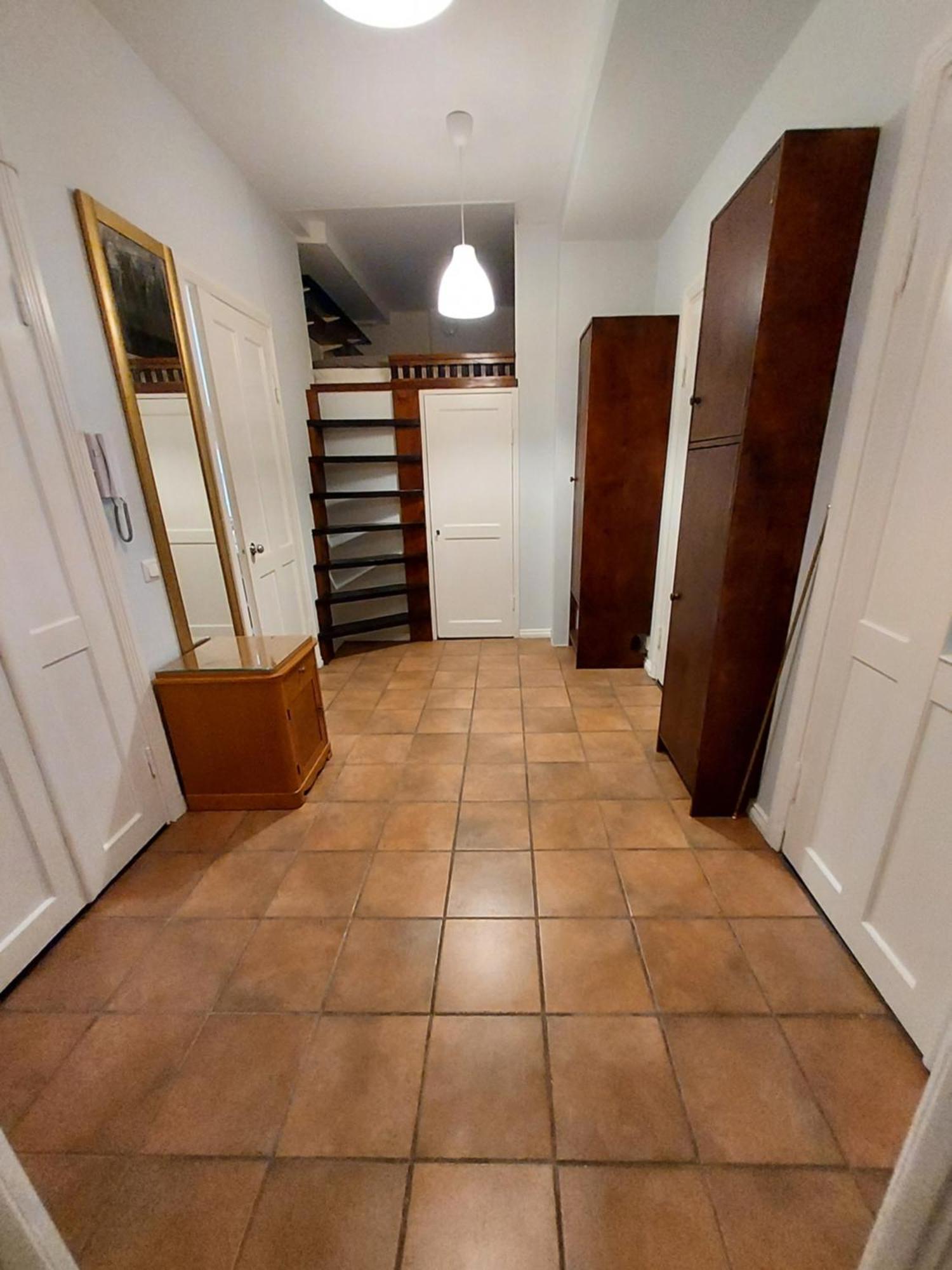 Quiet In The Center 76 M2 Huoneisto