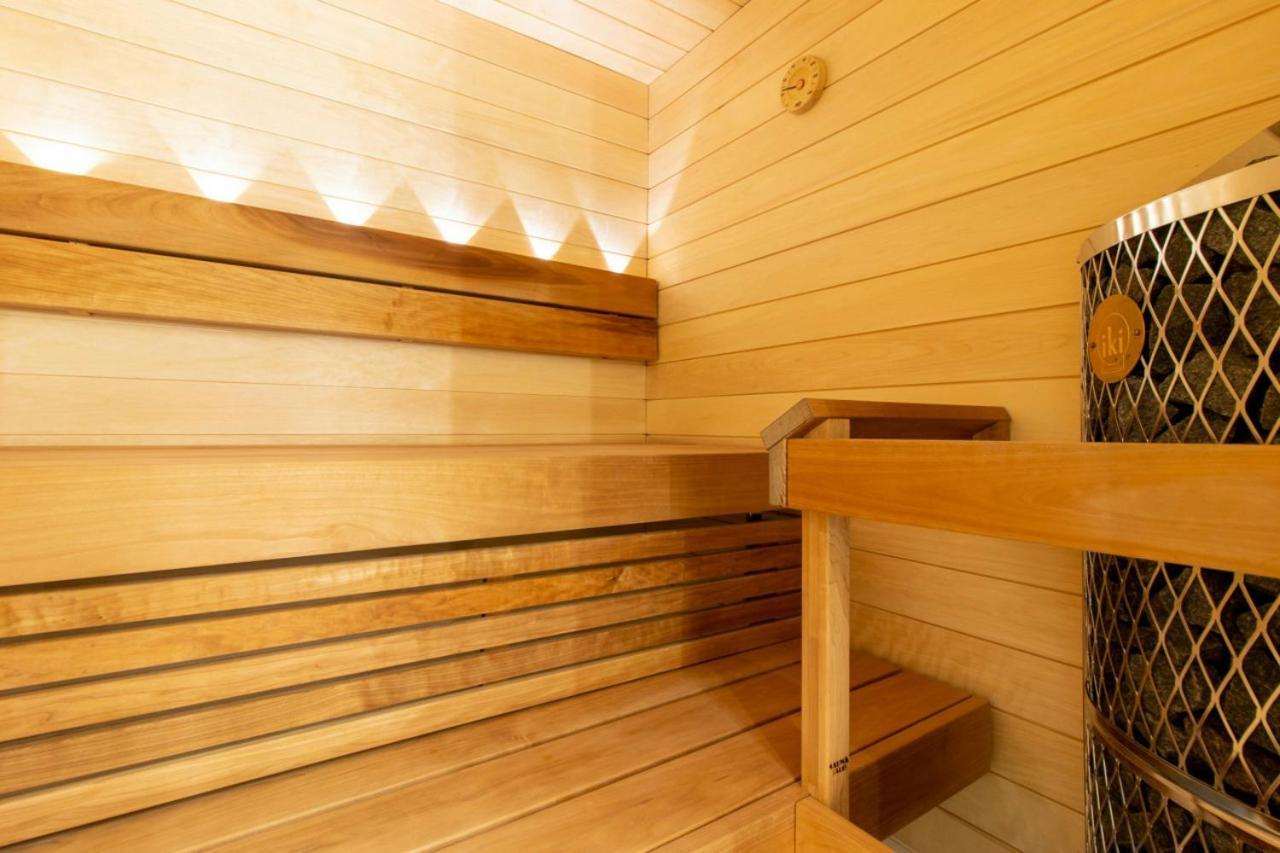 And Spacious For 4 With Sauna * Helsinki