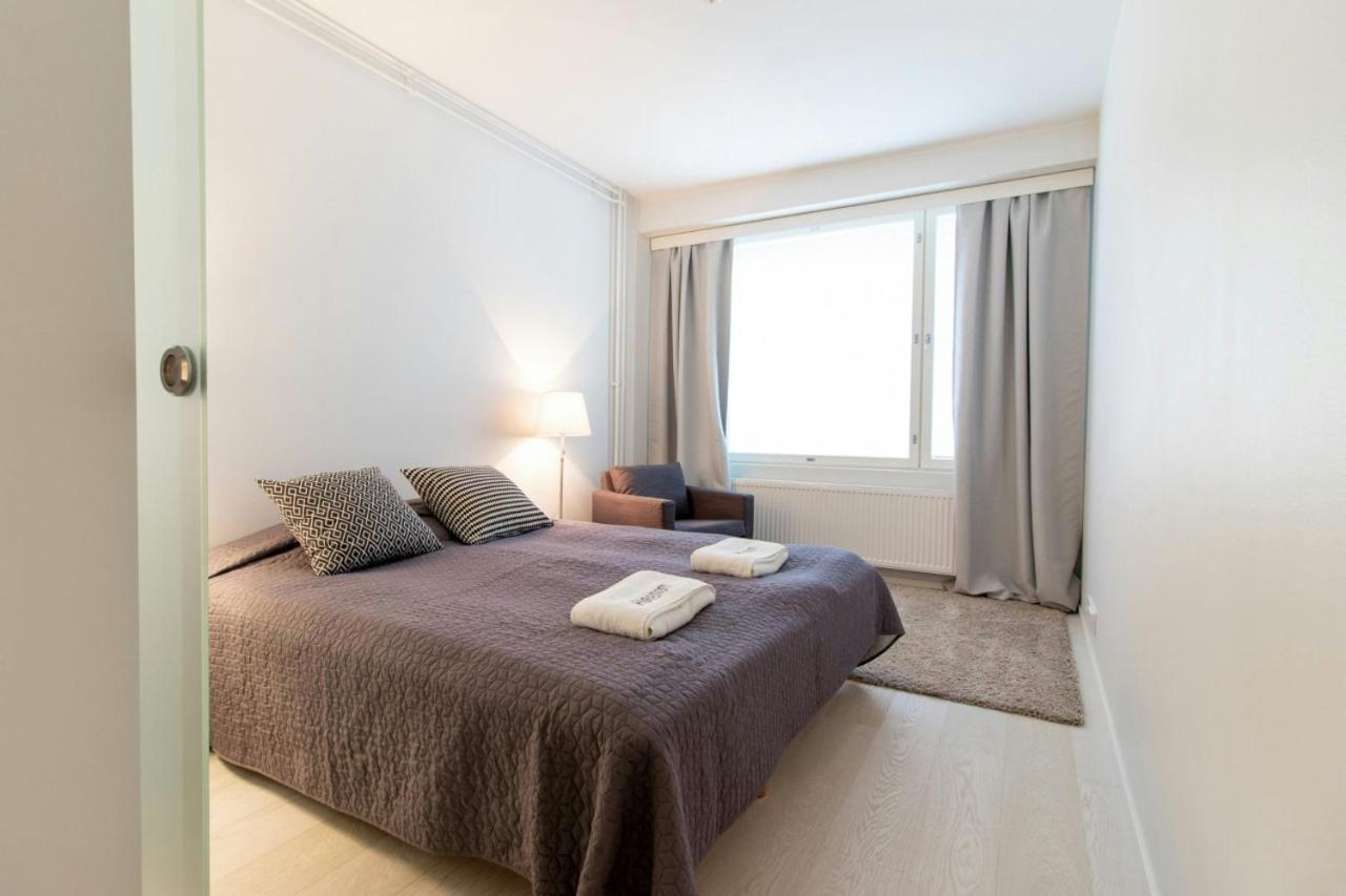 Huoneisto And Spacious For 4 With Sauna