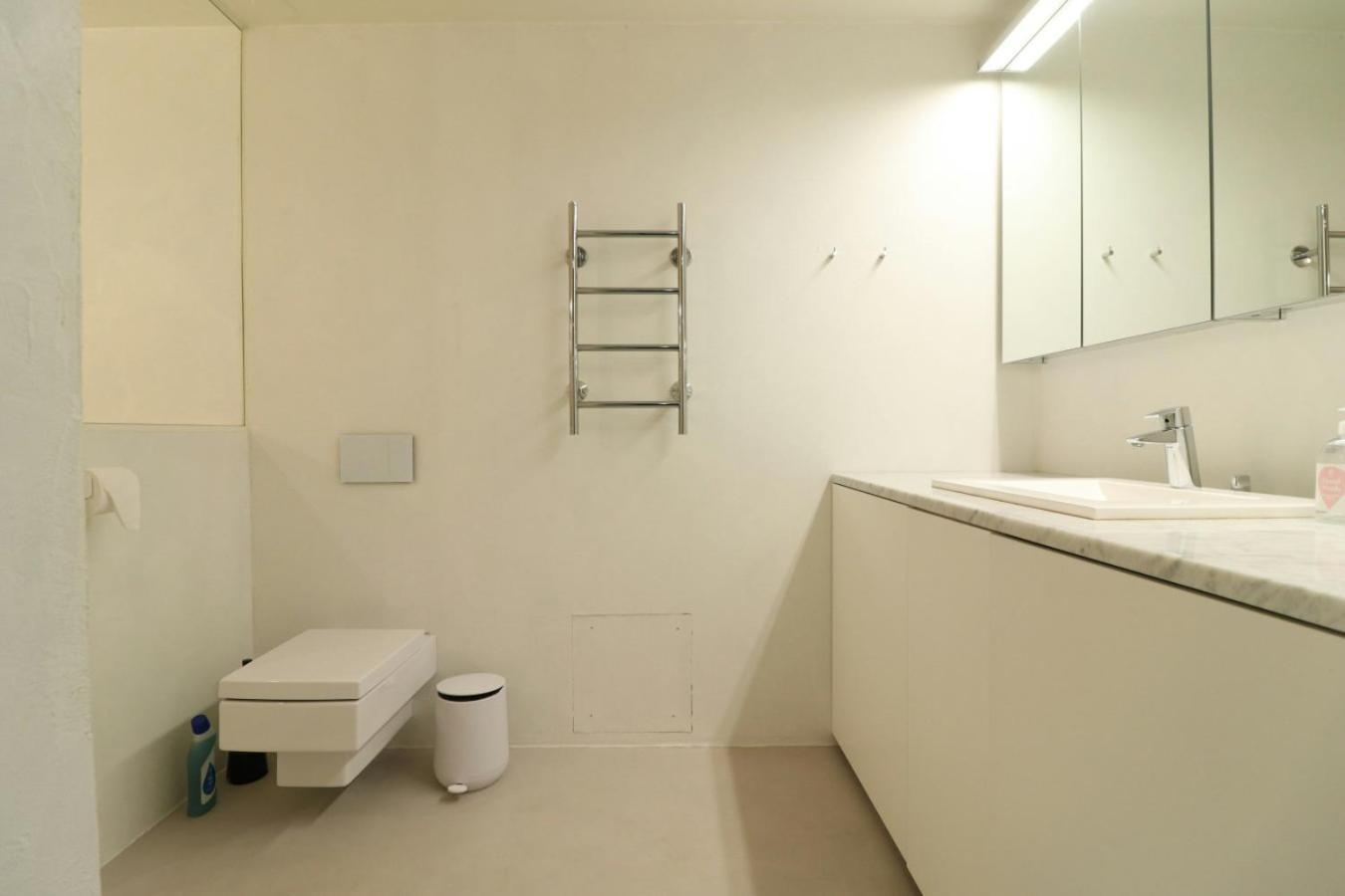 Huoneisto Spacious For 2 With Sauna In Punavuori *