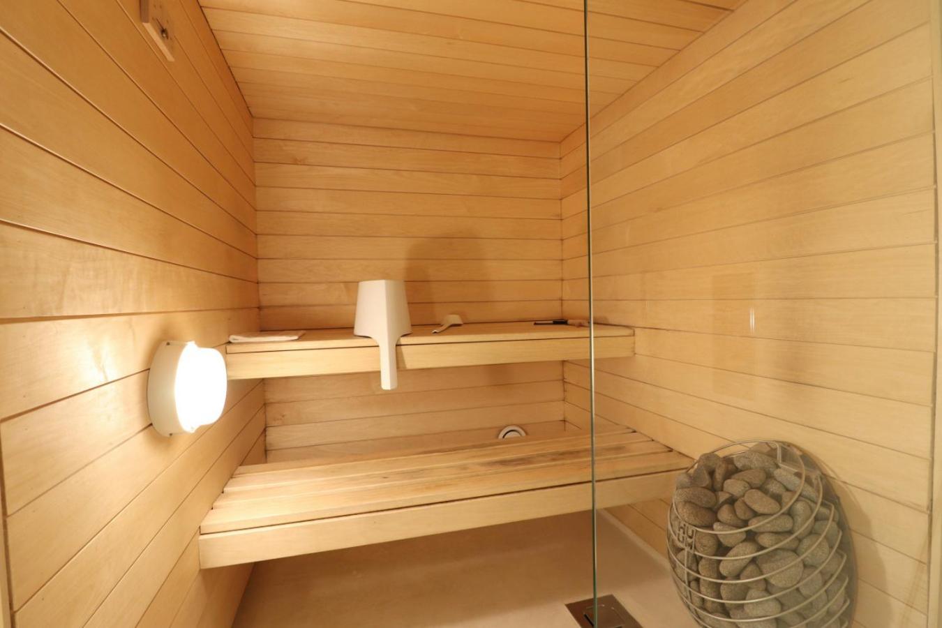 Spacious For 2 With Sauna In Punavuori Huoneisto *