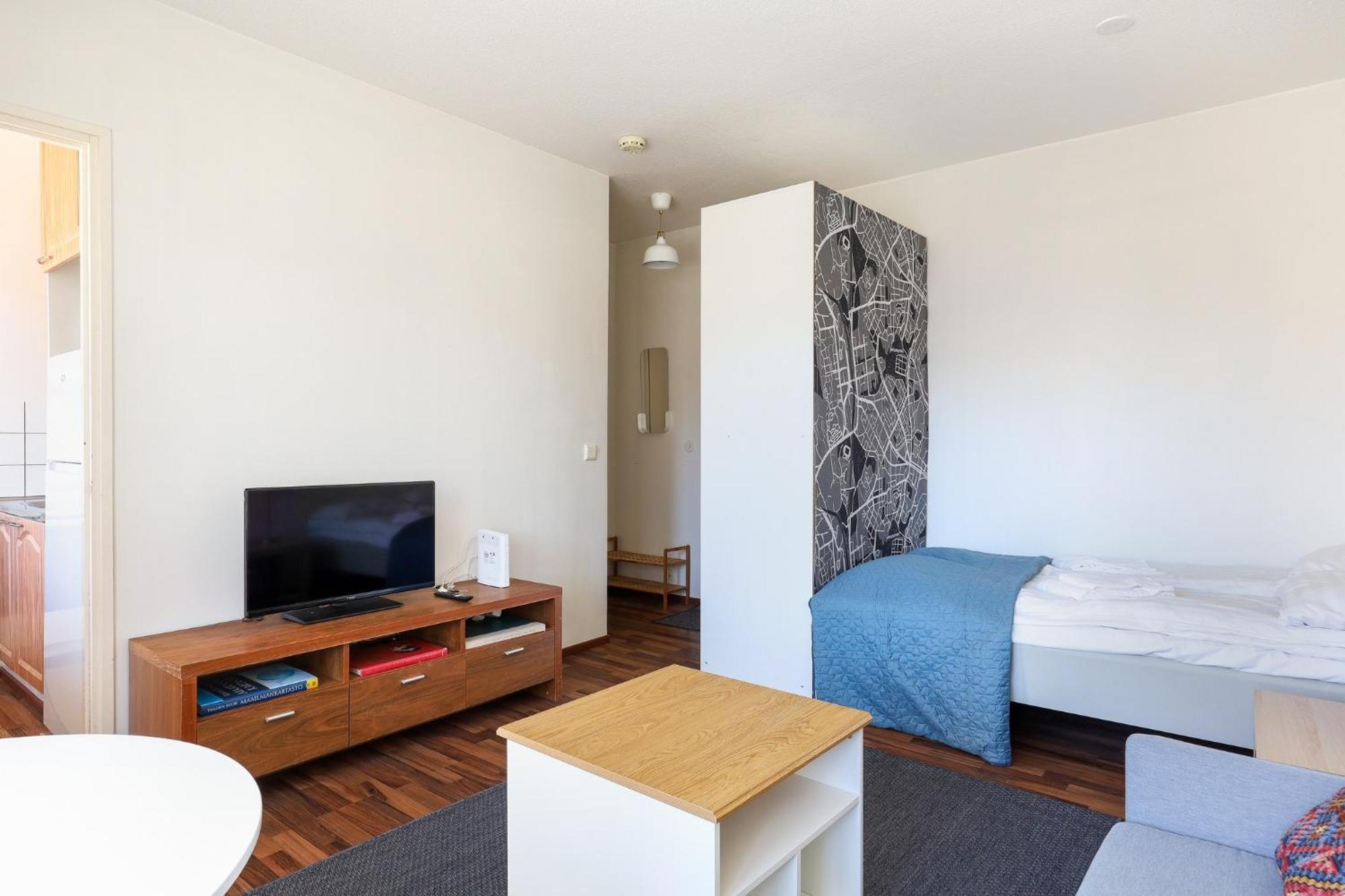 Comfortable With Large Balcony, Free Wifi
