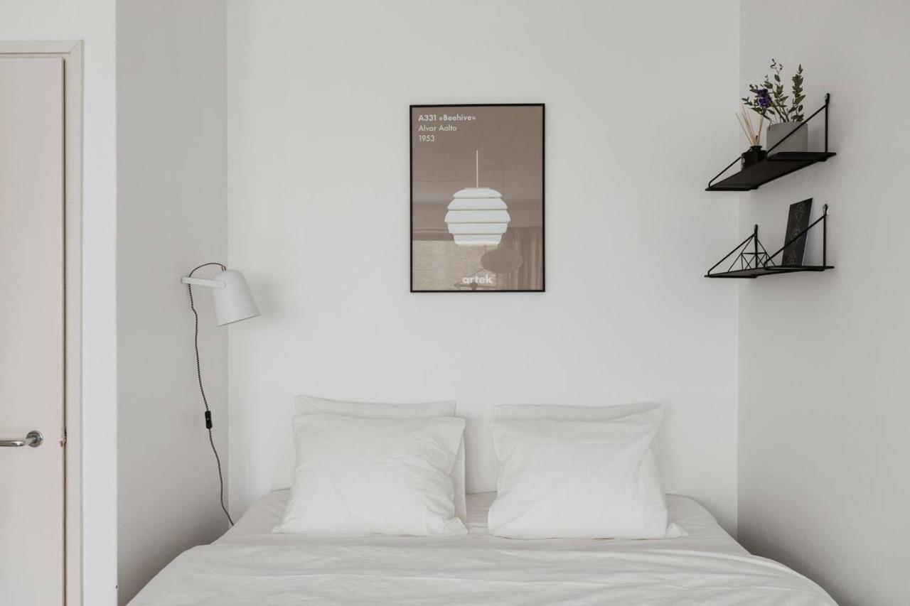 Spacious Design Studio With Terrace Loma-asunnot Helsinki