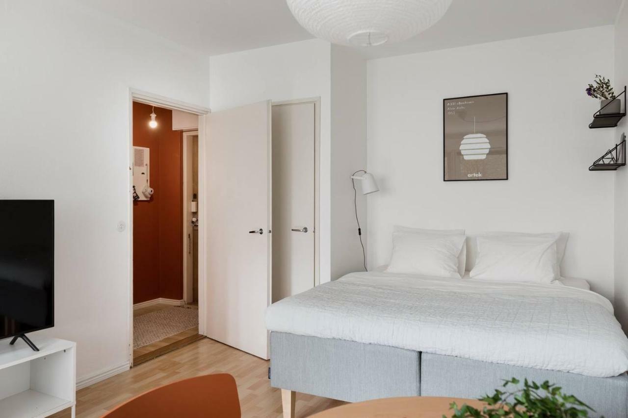 Loma-asunnot Spacious Design Studio With Terrace *