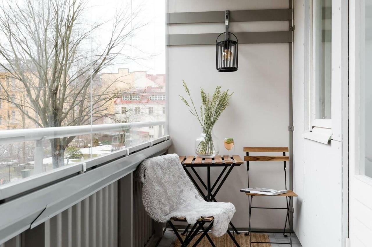 Spacious Design Studio With Terrace Loma-asunnot *