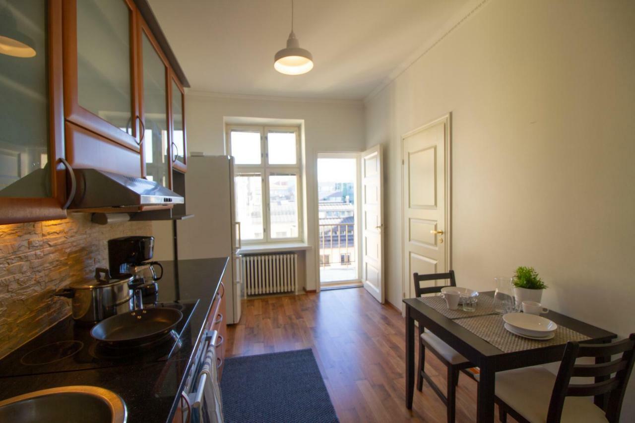 2ndhomes Stunning Floor With Sauna And Balcony