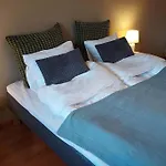 Cosy Two Rooms Apartment In Helsinki