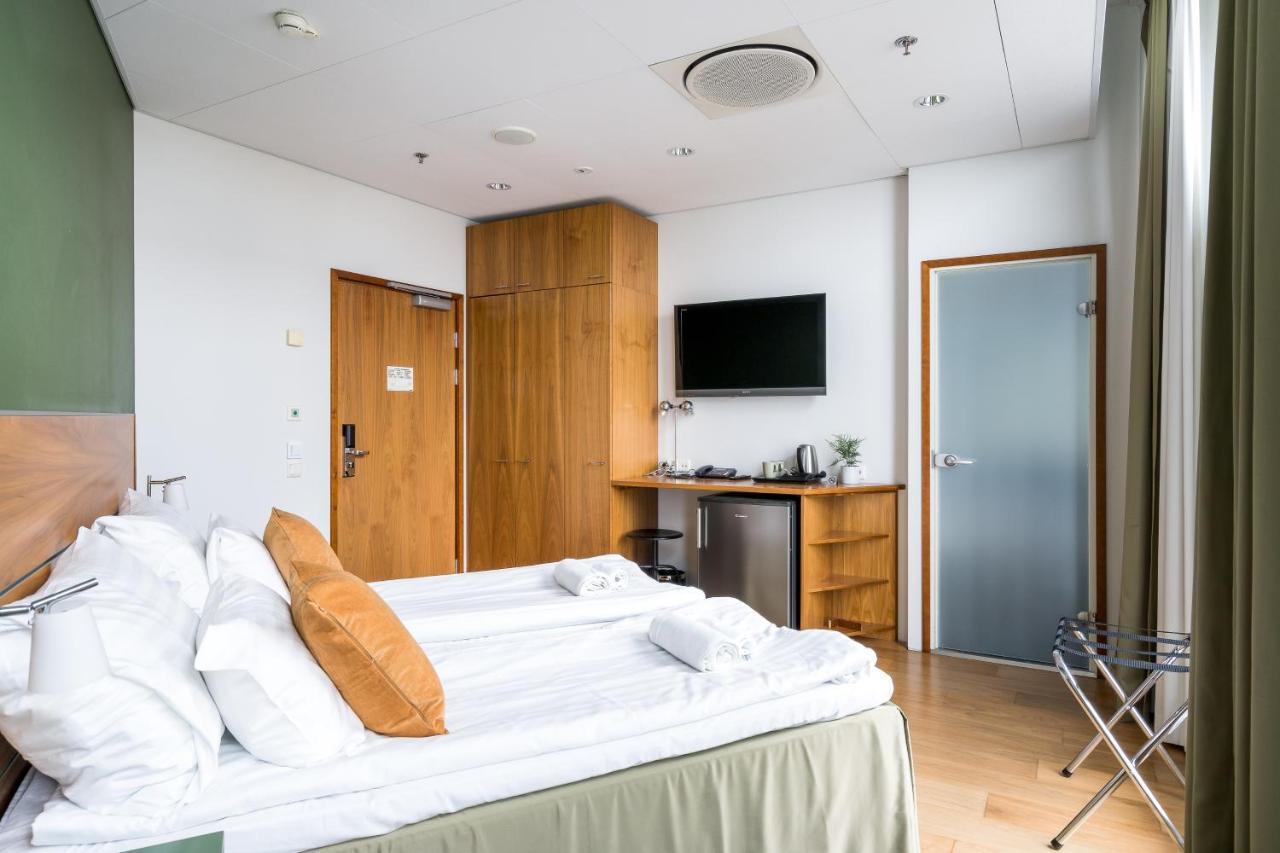 Hotelli Hiisi Jaetkaesaari 3*