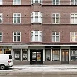 2Ndhomes Bright Studio In Fredrikinkatu